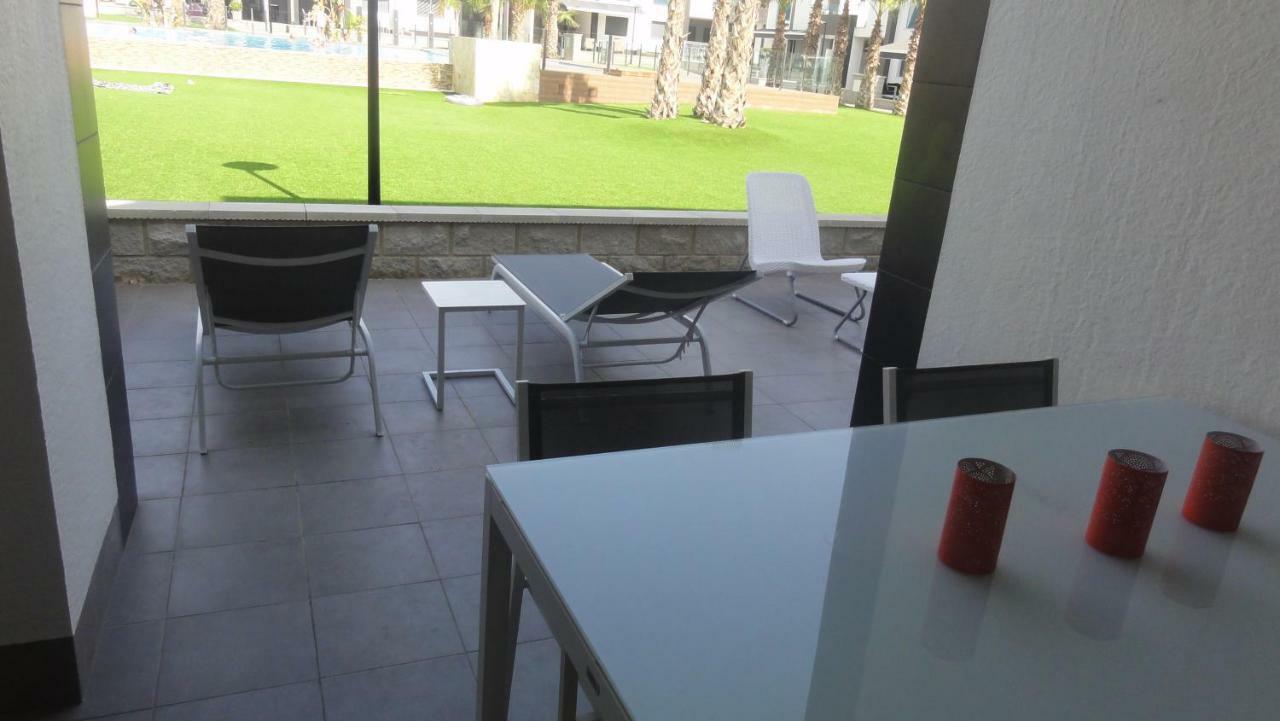 Oasis Beach 5 Apartment Orihuela Exterior photo